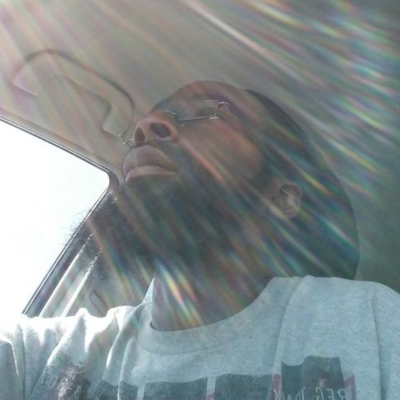 Meet your Posher, Lee - Picture 1 of 1